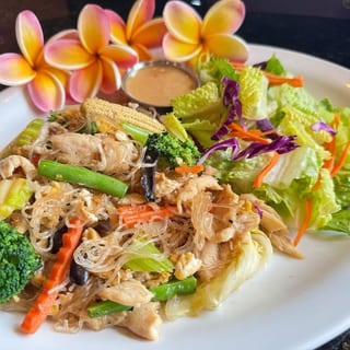 Lunch -  Phad Woon Sen