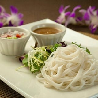 Steamed Rice Noodles