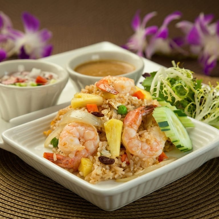 Pineapple Fried Rice Delight